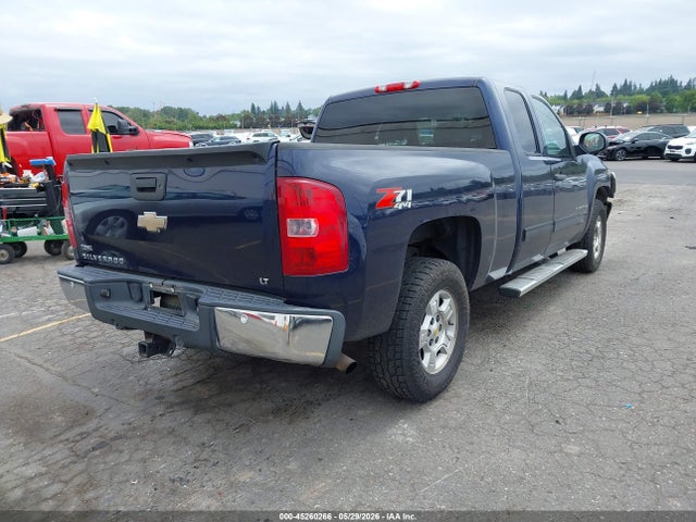 2009 Chevrolet SILVERADO 1500 LT 照片 4