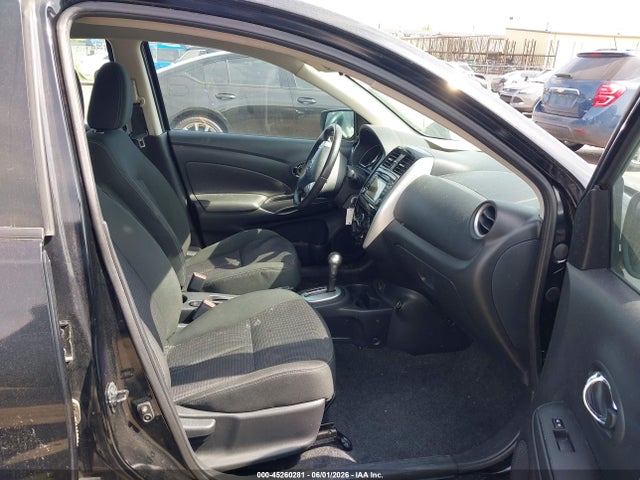 2018 Nissan VERSA 1.6 SV 照片 5