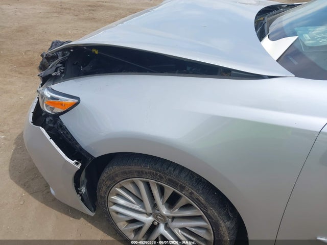 صورة 6 لـ 2016 Lexus ES 350