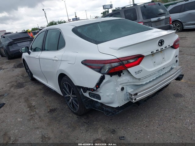 صورة 3 لـ 2023 Toyota CAMRY SE