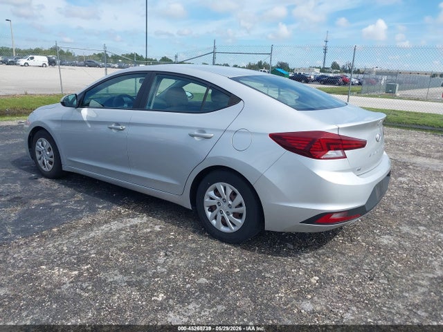 2019 Hyundai ELANTRA SE — миниатюра 3