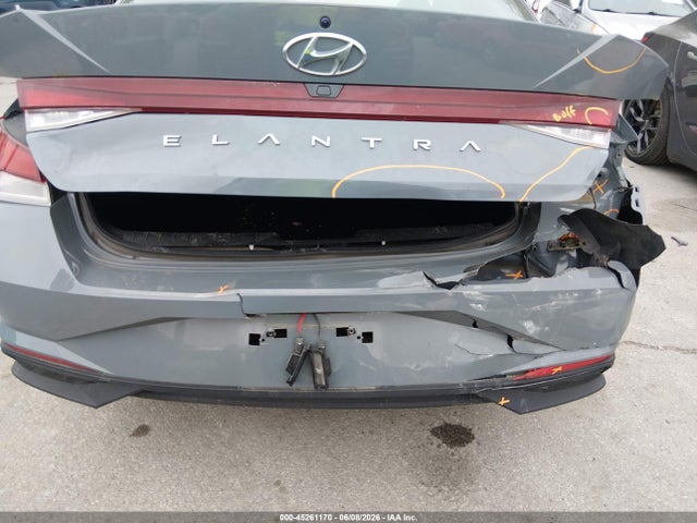 صورة 6 لـ 2022 Hyundai ELANTRA SEL