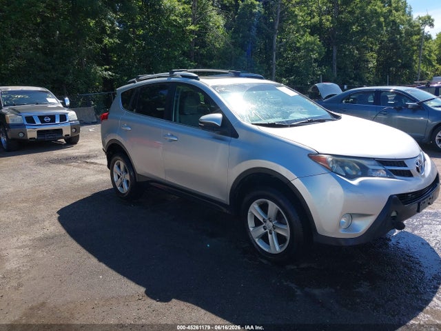 2014 TOYOTA RAV4 XLE