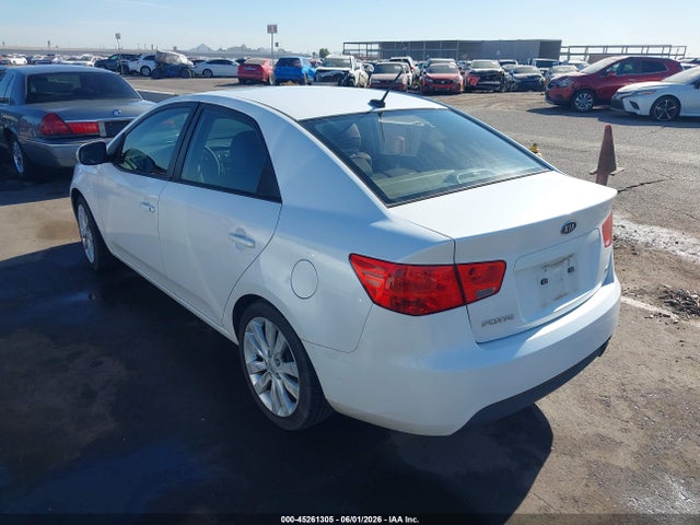 صورة 3 لـ 2013 KIA FORTE SX