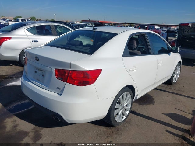 صورة 4 لـ 2013 KIA FORTE SX