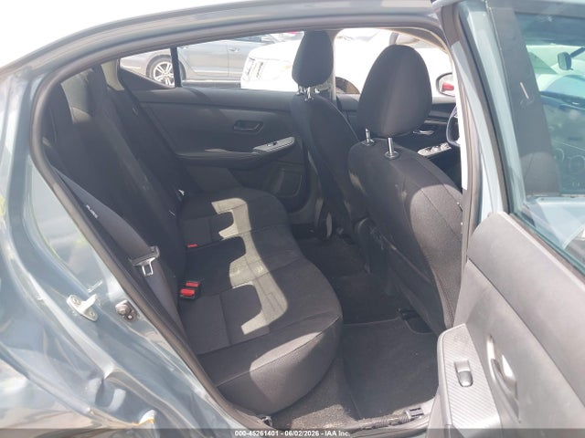صورة 8 لـ 2025 Nissan SENTRA SV