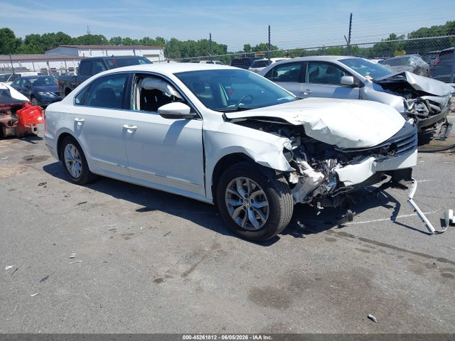 2016 VOLKSWAGEN PASSAT 1.8T S
