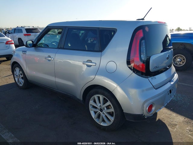 2018 KIA SOUL + 照片 3