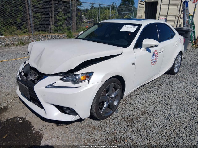 2016 Lexus IS 350 — фото 2