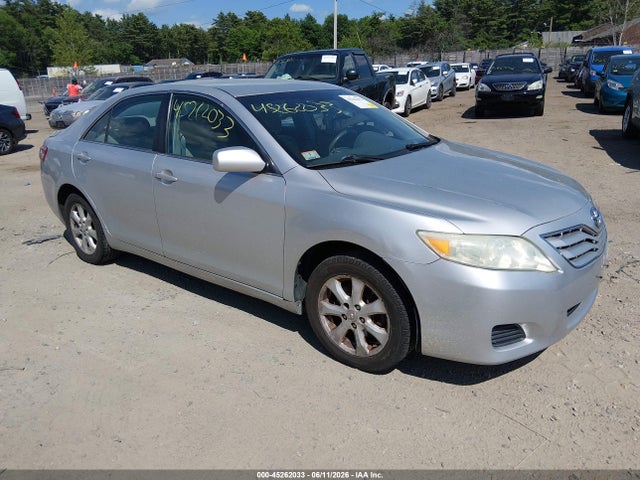 2010 TOYOTA CAMRY LE
