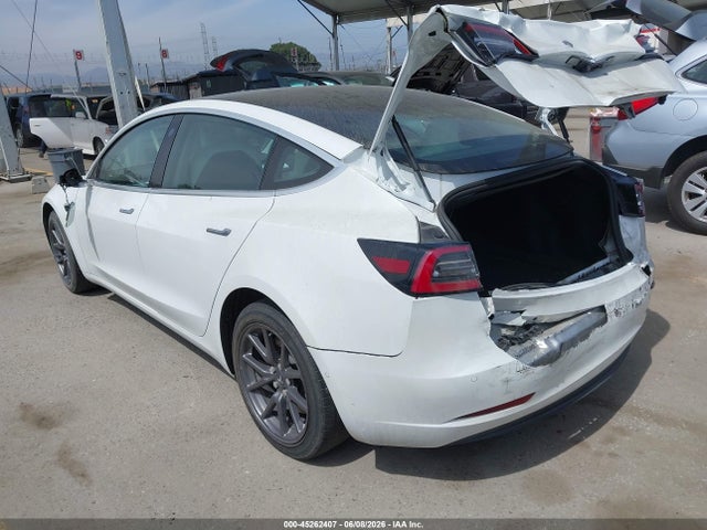 2020 Tesla MODEL 3 STANDARD RANGE PLUS REAR-WHEEL DRIVE/STAND — фото 3