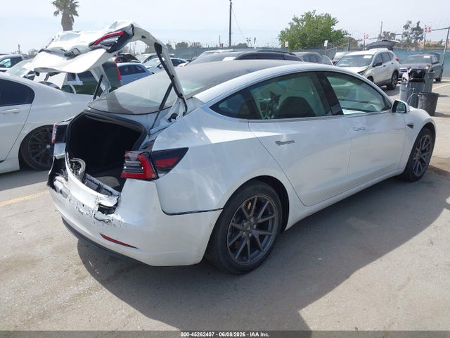 2020 Tesla MODEL 3 STANDARD RANGE PLUS REAR-WHEEL DRIVE/STAND — фото 4