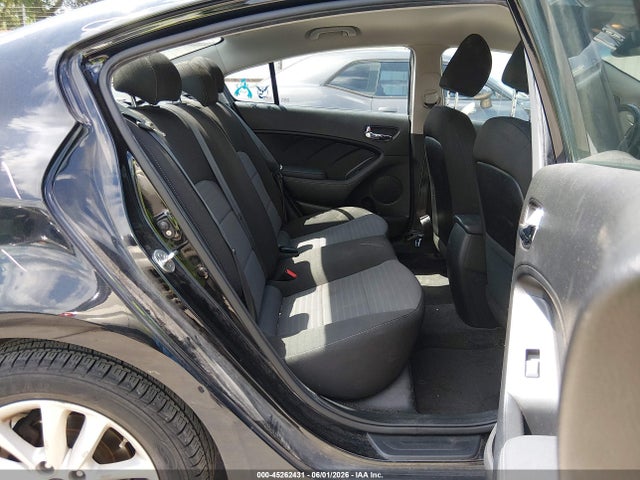 2017 KIA FORTE S 照片 8
