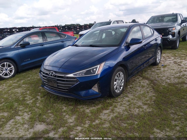 2020 Hyundai ELANTRA SE 照片 2