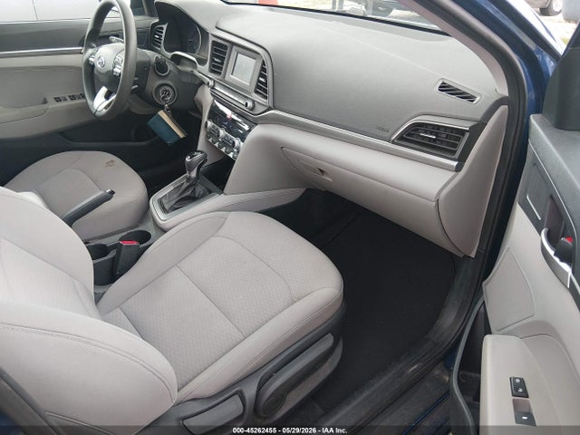 2020 Hyundai ELANTRA SE 照片 5