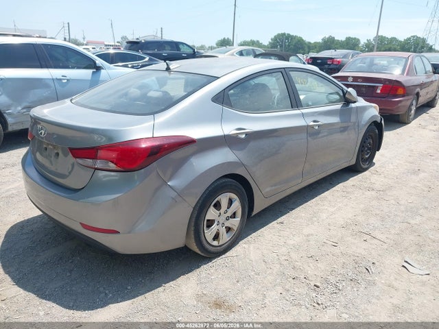 2016 Hyundai ELANTRA SE — фото 4