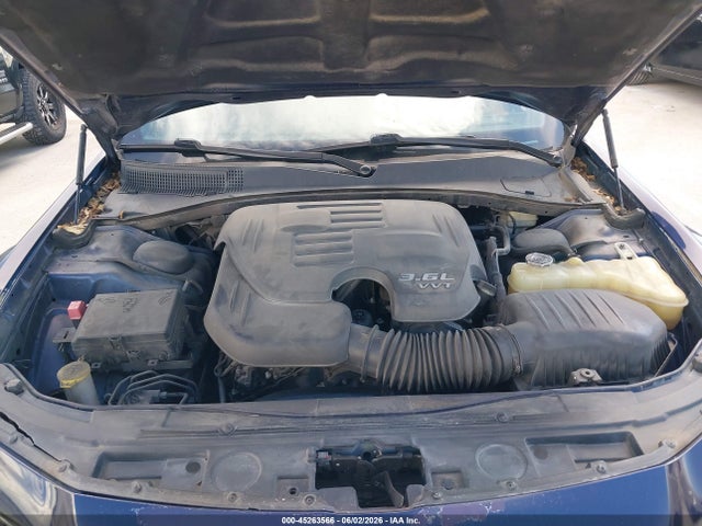2015 Chrysler 300 300S photo 10