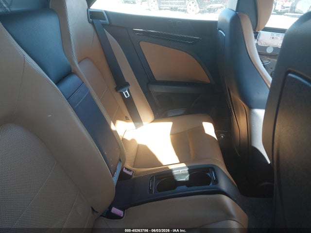 صورة 8 لـ 2013 Mercedes-BENZ E 350