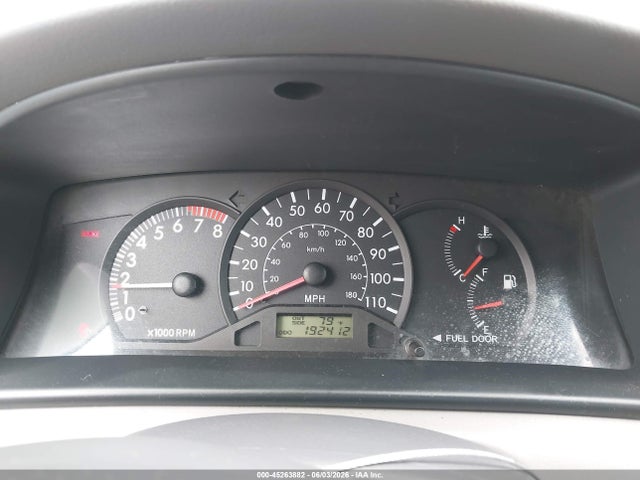 2003 Toyota COROLLA CE photo 7