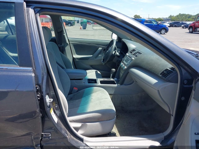 2009 Toyota CAMRY LE 照片 5