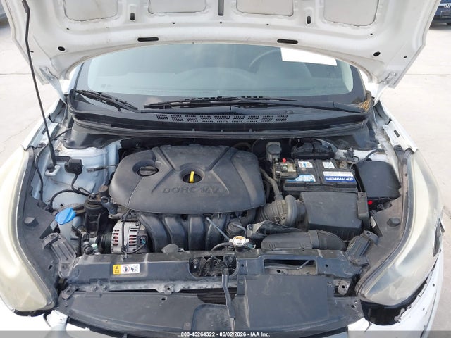2015 Hyundai ELANTRA SE — фото 10