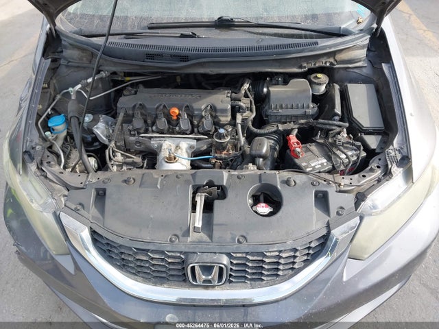 2015 Honda CIVIC LX — фото 10