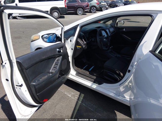 2016 KIA FORTE LX 照片 5