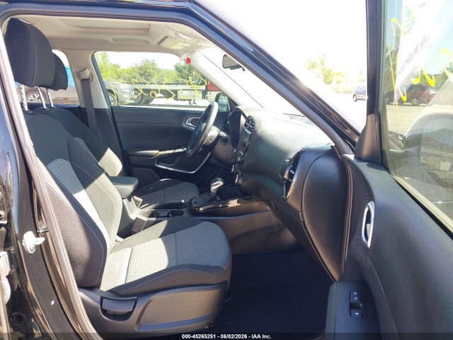 2022 KIA SOUL GT-LINE photo 5