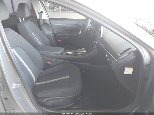 صورة 5 لـ 2021 Hyundai SONATA BLUE