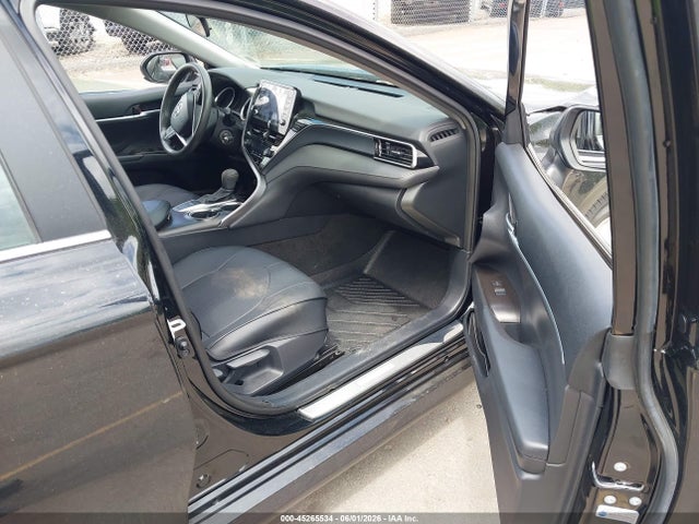 صورة 5 لـ 2023 Toyota CAMRY LE