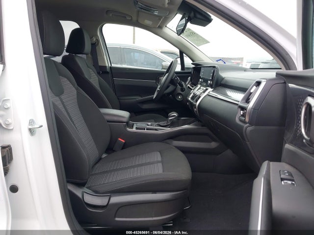 2023 KIA SORENTO LX 5