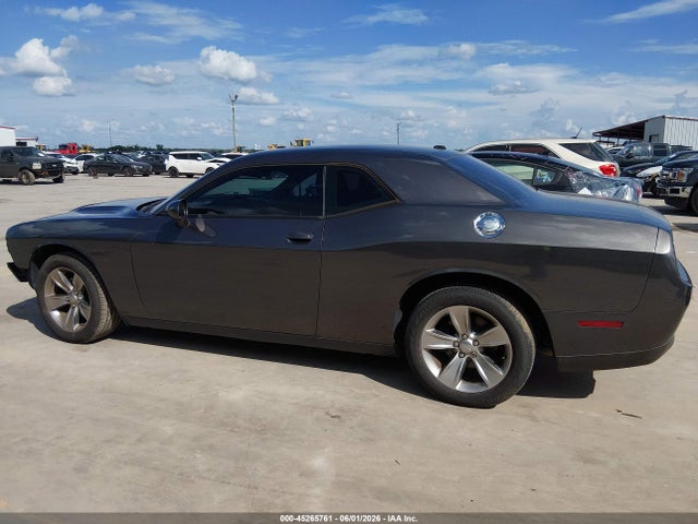 صورة مصغرة 15 لـ 2016 Dodge CHALLENGER SXT