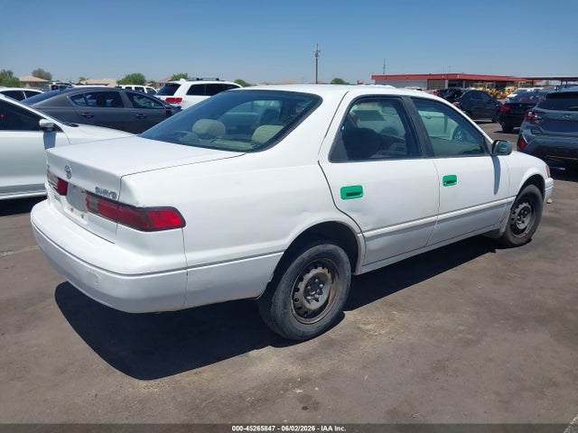 صورة مصغرة 4 لـ 1999 Toyota CAMRY LE