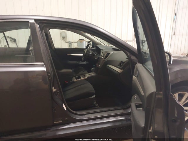 صورة 5 لـ 2013 Subaru LEGACY 2.5I PREMIUM