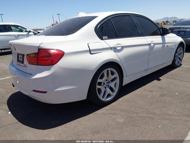 صورة 4 لـ 2014 BMW 320I