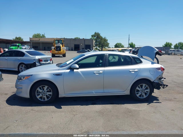 2017 KIA OPTIMA LX thumbnail 14