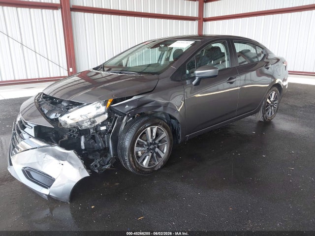 2025 Nissan VERSA 1.6 SV 照片 2