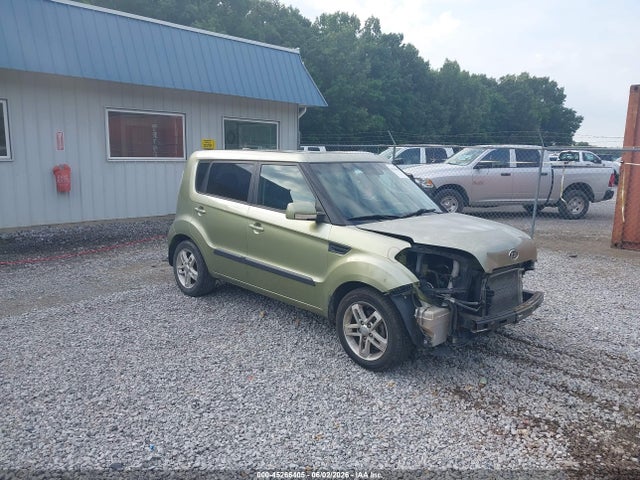 2011 KIA SOUL +