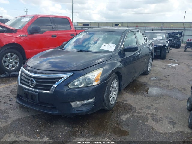 2015 Nissan ALTIMA 2.5 S — фото 2