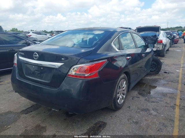 2015 Nissan ALTIMA 2.5 S — фото 4