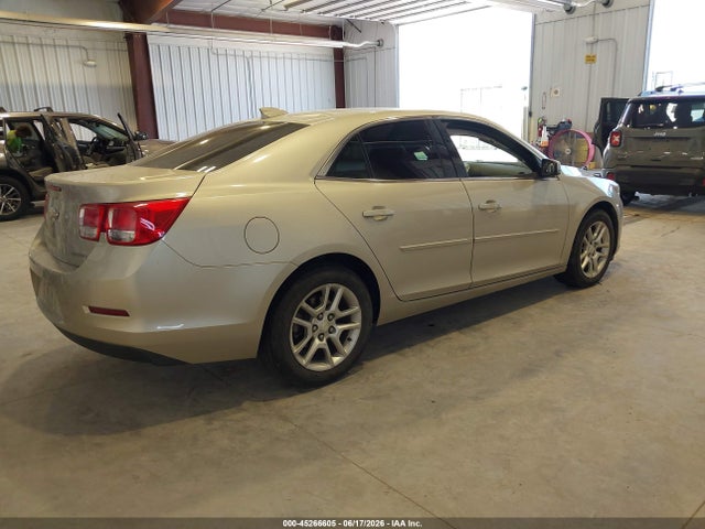 2015 Chevrolet MALIBU 1LT — фото 4