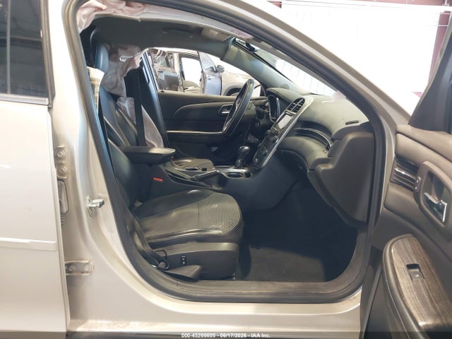 2015 Chevrolet MALIBU 1LT — фото 5