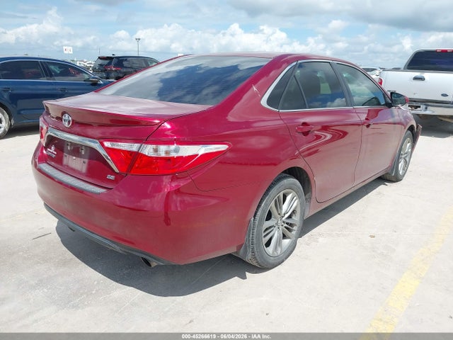 2017 Toyota CAMRY SE — фото 4