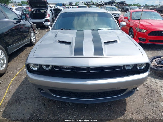2015 Dodge CHALLENGER SXT — миниатюра 12
