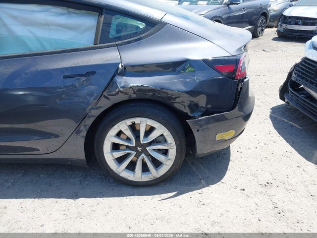 صورة 6 لـ 2022 Tesla MODEL 3 REAR-WHEEL DRIVE