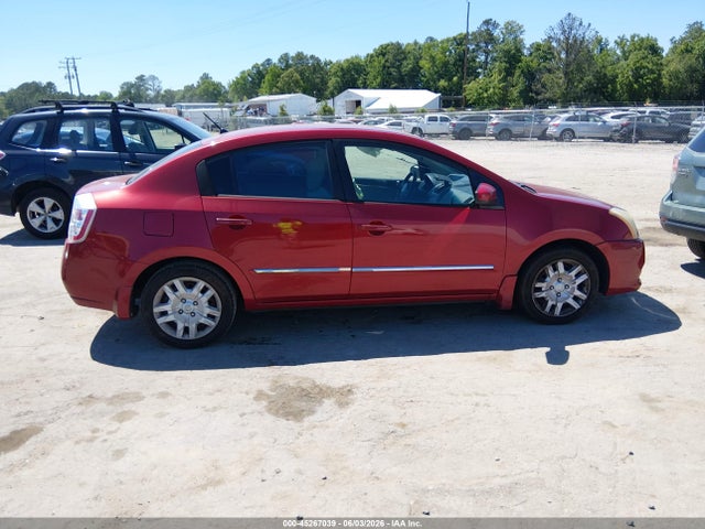 2010 Nissan SENTRA 2.0S 照片 13