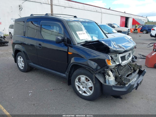 2011 HONDA ELEMENT LX