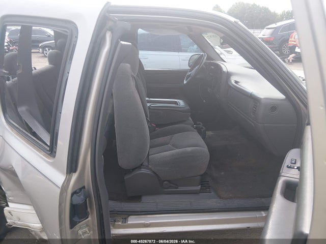 صورة 5 لـ 2004 Chevrolet SILVERADO 1500 LS