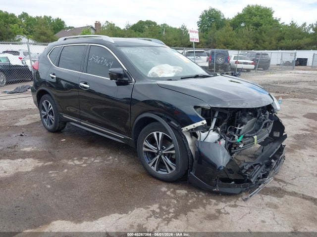 2017 NISSAN ROGUE SL