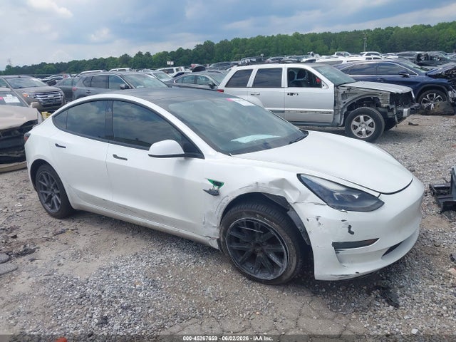 2021 TESLA MODEL 3 STANDARD RANGE PLUS REAR-WHEEL DRIVE